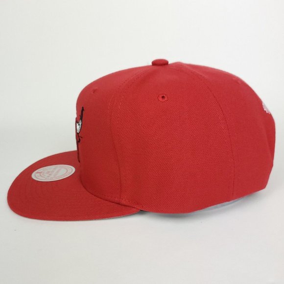 Chicago Bulls Mitchell & Ness NBA Snapback Hat 3D Logo Glitch Out Red Cap NWT - Picture 6 of 8